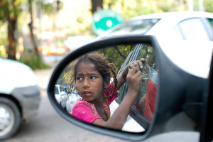 india-2011-young-beggar-700x700